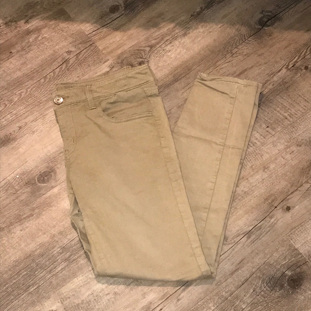 American Eagle size 8 pants